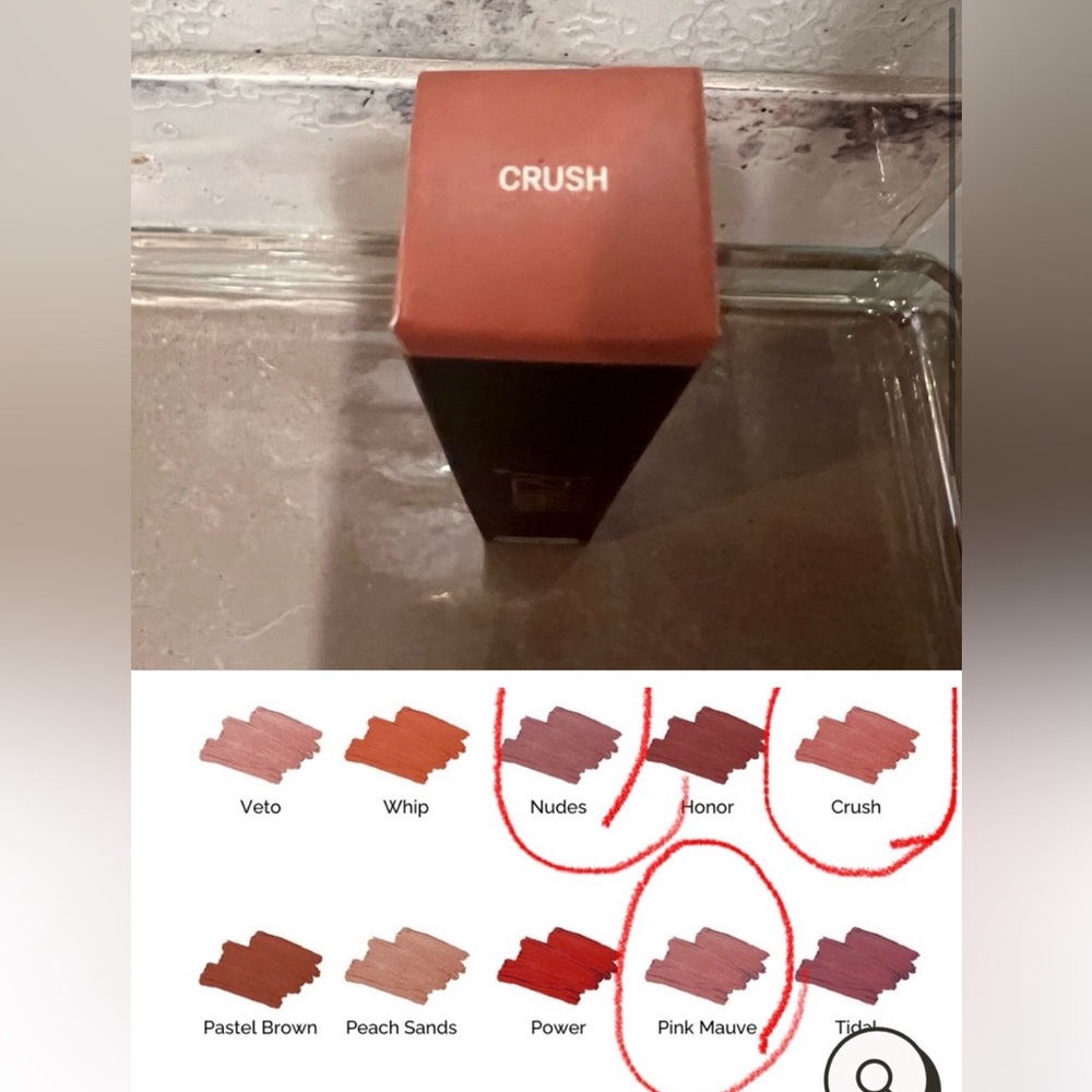 NEW Laritzy Long Lasting Lipstick - Crush